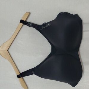 NWT TORRID Curve Black Wirefree Lightly Lined Bra Size 54C